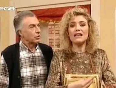 Κ. Μιχαήλ: Το σπαρακτικό «αντίο» στον τηλεοπτικό της πατέρα Τρύφωνα Καρατζά (βίντεο)